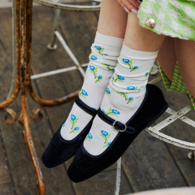 Women's cotton lisle socks with flowers repeat pattern - Cream | Doré Doré
