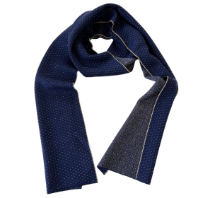 Wool scarf